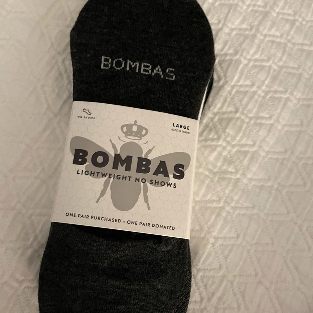 BOMBAS NEW NO SHOE SOCKS 4 PACK.